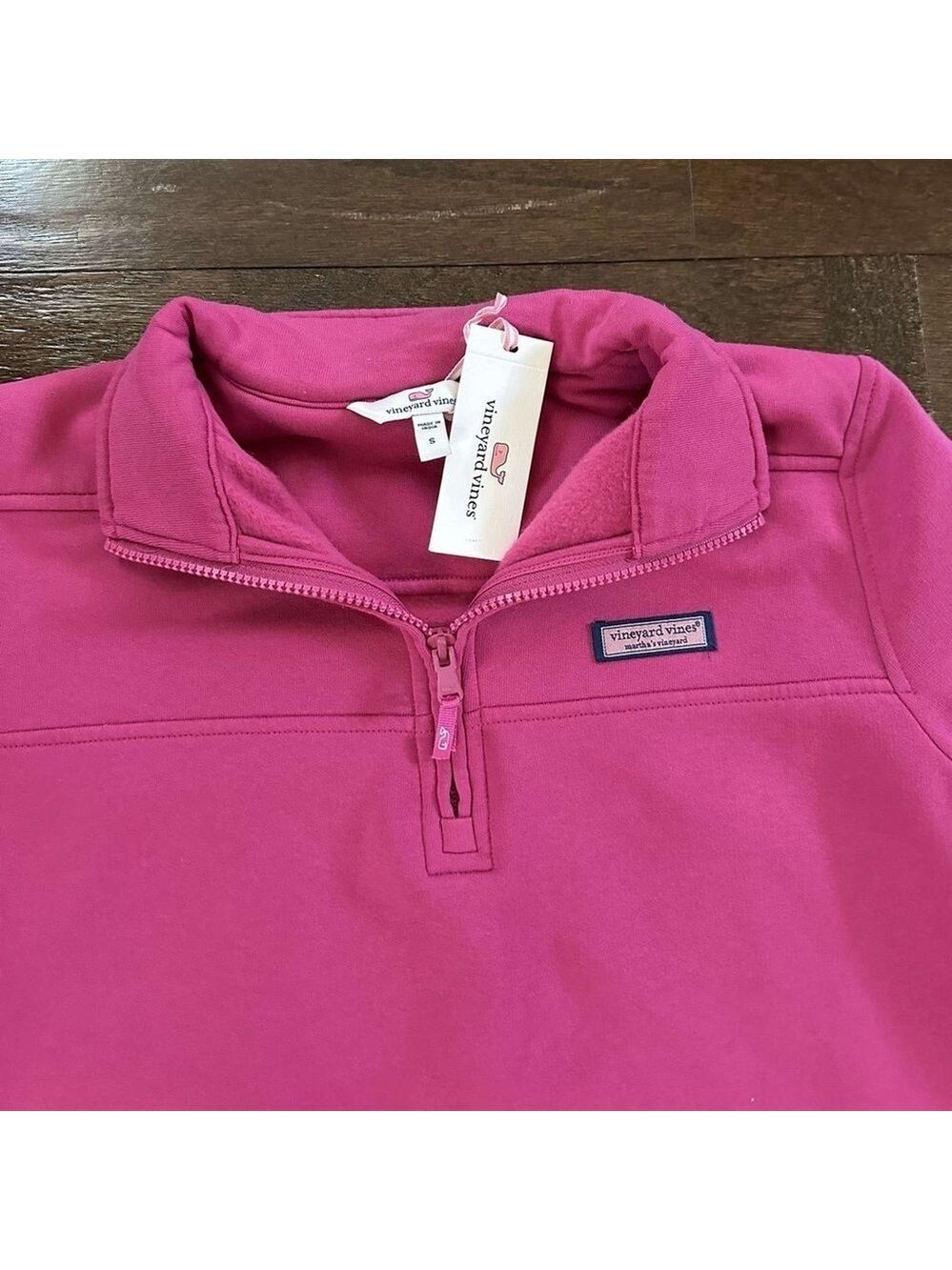 Vinyard Vines-Surf Terry Shep Shirt-size Small-berry relaxed fit-NWT - Picture 6 of 9